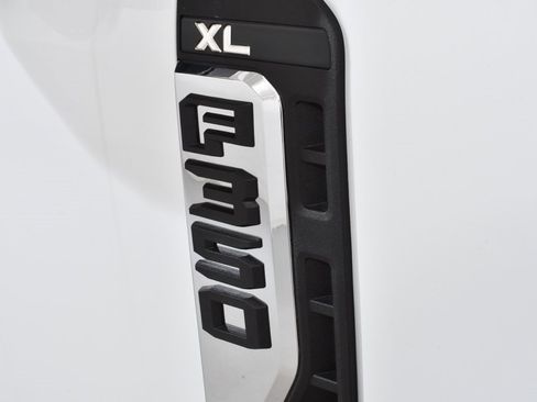 New 2025 Ford F350 XL w/ XL Chrome Package image 21
