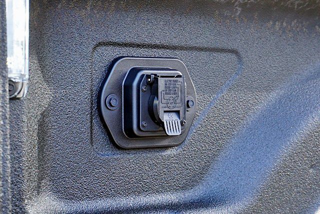 Used 2017 RAM 2500 Laramie AWD/4WD image 22