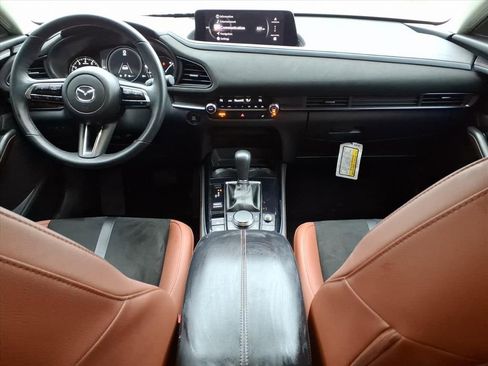 Certified 2025 MAZDA CX-30 Carbon image 25