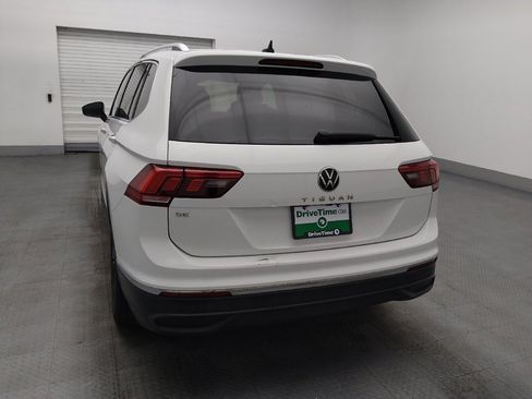 Used 2022 Volkswagen Tiguan SE FWD image 6
