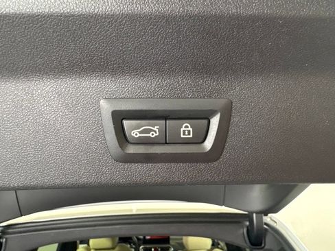 Used 2022 BMW X3 sDrive30i w/ Premium Package 2 RWD image 32