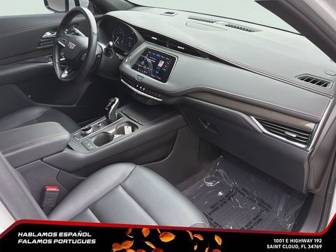 Certified 2022 Cadillac XT4 Sport w/ LPO, ONYX Package FWD image 28