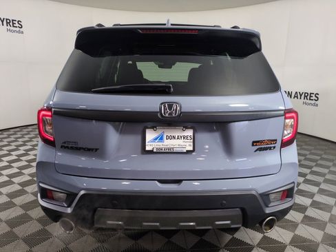 Certified 2023 Honda Passport TrailSport image 5