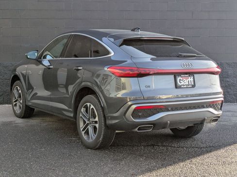 Certified 2025 Audi Q5 Premium Plus w/ Premium Plus image 8