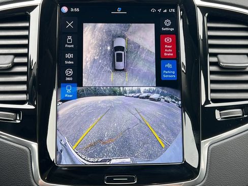 Used 2025 Volvo XC90 T8 Ultra w/ Protection Package Premier AWD/4WD image 29