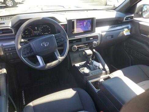 New 2025 Toyota Tacoma TRD Sport image 17