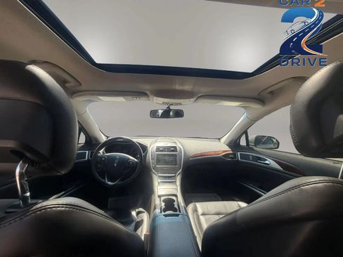 Used 2013 Lincoln MKZ AWD image 16