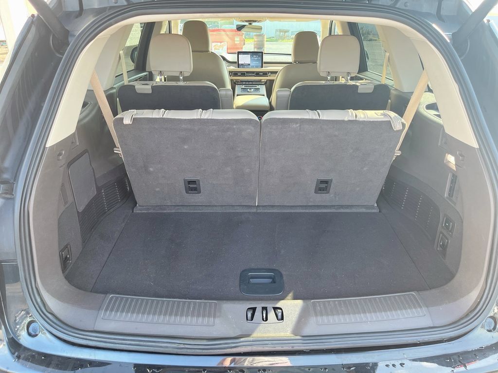 Used 2024 Lincoln Aviator AWD w/ Premium Package image 29