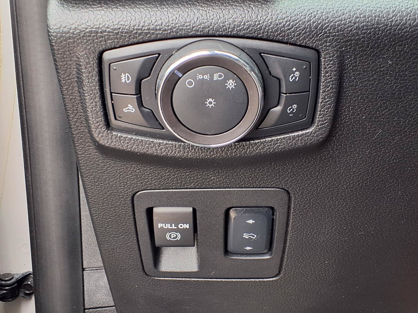 Used 2018 Ford F150 Lariat AWD/4WD image 11