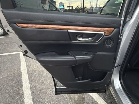 Used 2018 Honda CR-V EX-L image 11
