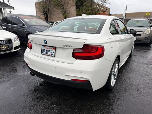 Used 2015 BMW 228i xDrive Coupe AWD/4WD image 5