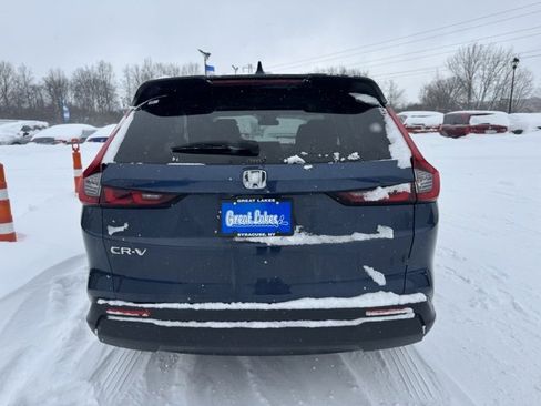 Used 2023 Honda CR-V EX image 3