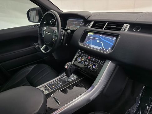 Used 2017 Land Rover Range Rover Sport Supercharged image 26