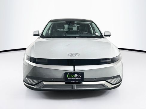Used 2024 Hyundai Ioniq 5 Limited RWD image 2