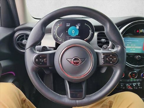 Used 2023 MINI Cooper S FWD image 18