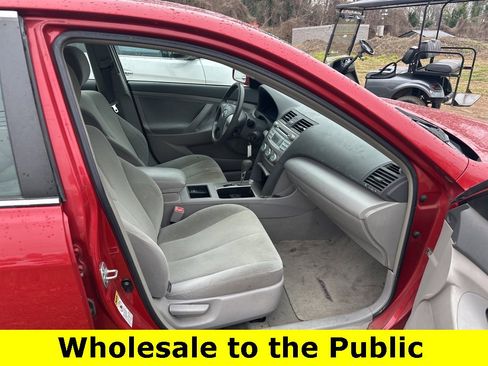 Used 2009 Toyota Camry LE image 9