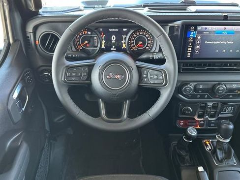 New 2026 Jeep Gladiator Mojave AWD/4WD image 13