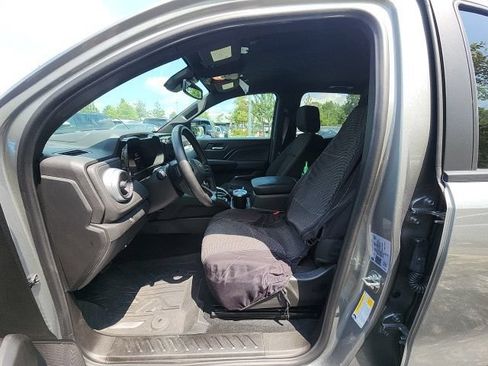 Used 2024 Chevrolet Colorado LT w/ LT Convenience Package II RWD image 22