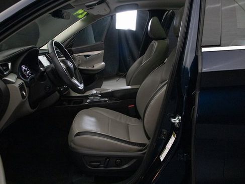 Used 2024 INFINITI QX50 Sensory w/ Accent Package image 25