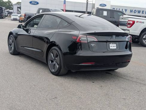 Used 2023 Tesla Model 3 Standard Range RWD image 5