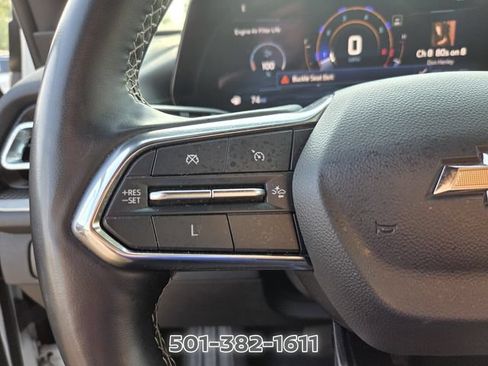 Used 2024 Chevrolet Traverse LT FWD image 27