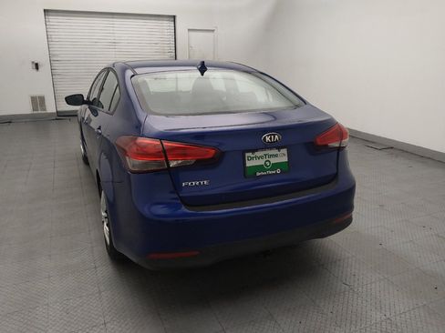 Used 2018 Kia Forte LX FWD image 6