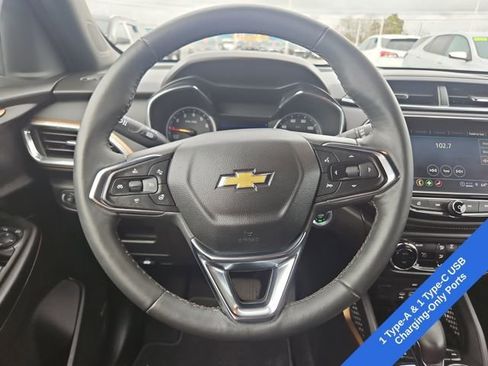 Used 2023 Chevrolet TrailBlazer ACTIV w/ Technology Package image 15