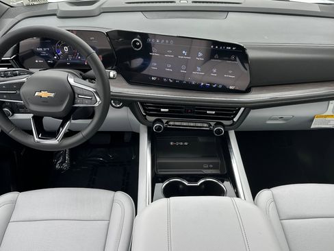 New 2026 Chevrolet Suburban Premier w/ Sun And Tow Package image 15