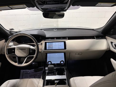 Used 2021 Land Rover Range Rover Velar R-Dynamic S image 34