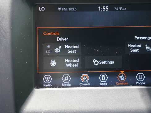 Used 2021 Jeep Compass Latitude w/ Convenience Group AWD/4WD image 29