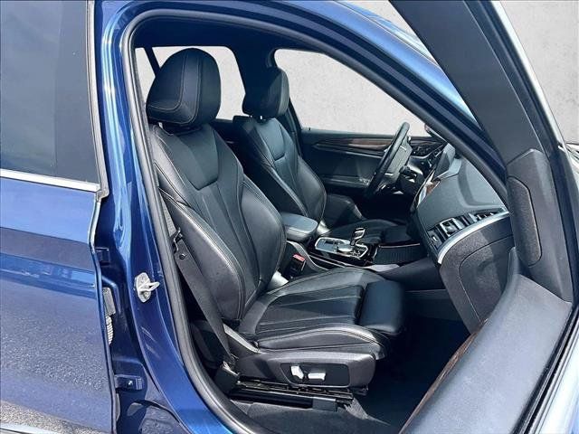 Used 2022 BMW X3 sDrive30i w/ Convenience Package RWD image 9