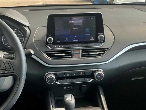 New 2025 Nissan Altima 2.5 S image 6