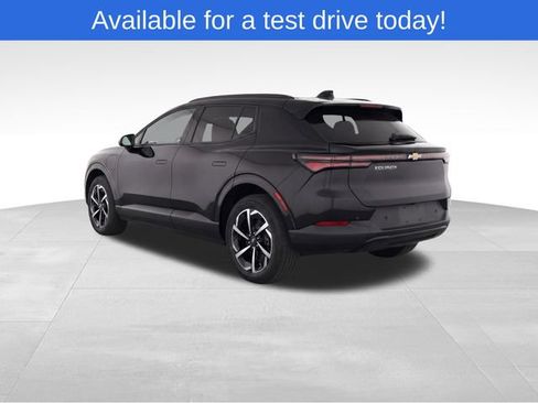 Used 2025 Chevrolet Equinox EV LT FWD image 3