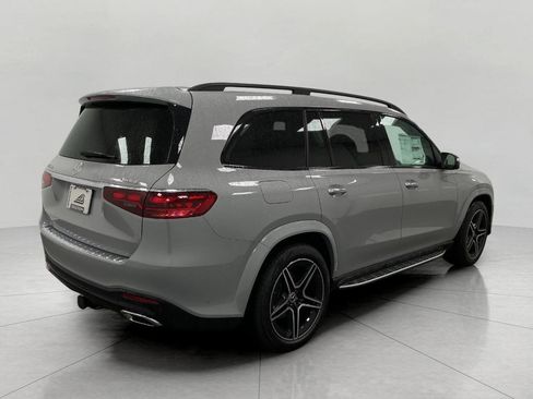 New 2026 Mercedes-Benz GLS 450 4MATIC image 40
