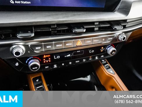Used 2025 Kia Telluride EX X-Line AWD/4WD image 41