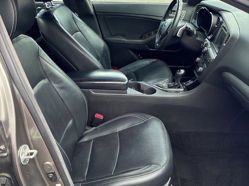 Used 2013 Kia Optima SX w/ Limited Pkg FWD image 7