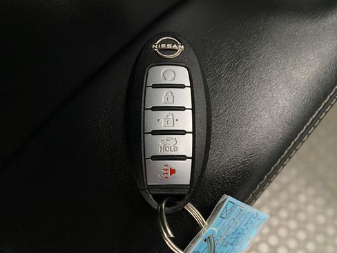 Used 2025 Nissan Altima 2.5 SV FWD image 27
