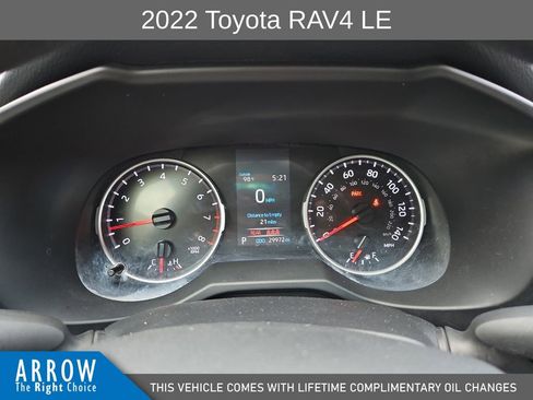 Used 2022 Toyota RAV4 LE image 26