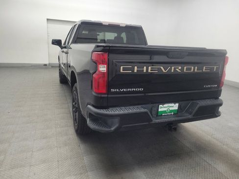 Used 2019 Chevrolet Silverado 1500 Custom w/ Custom Value Package RWD image 5