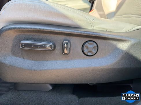 Used 2021 Honda CR-V Touring image 11