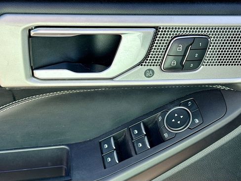 Used 2020 Ford Explorer ST image 21