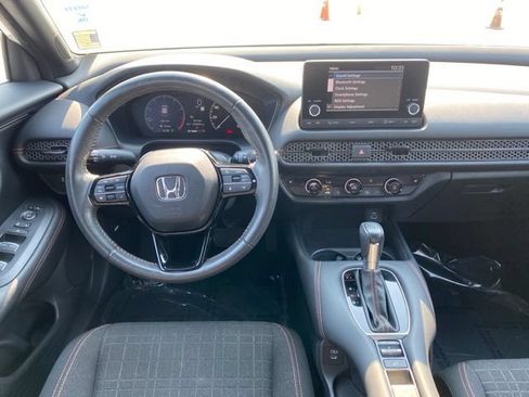 Used 2024 Honda HR-V Sport image 10