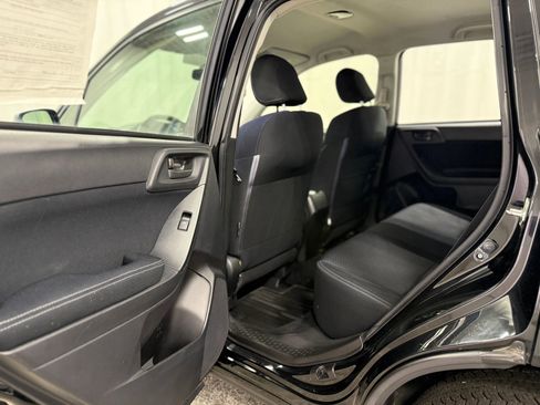 Used 2015 Subaru Forester 2.5i w/ Alloy Wheel Package image 28