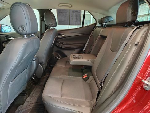 Used 2022 Buick Encore GX Select AWD/4WD image 13