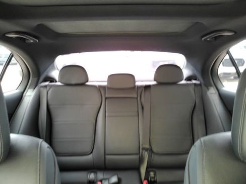 Used 2024 Mercedes-Benz C 300 Sedan image 36