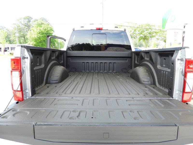 Used 2020 Ford F250 Crew Cab Lariat w/ Tremor Off-Road Package AWD/4WD image 41