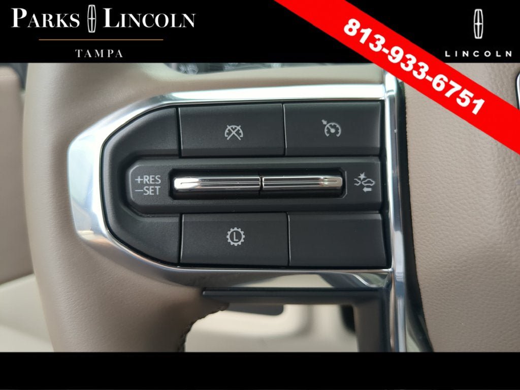 Used 2025 GMC Yukon XL Denali w/ Sun & Power Step Package RWD image 27