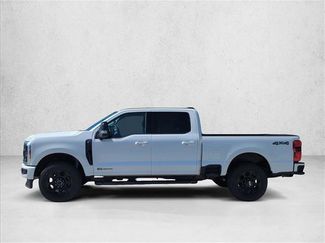 New 2026 Ford F250 Lariat w/ Black Appearance Package AWD/4WD video 4
