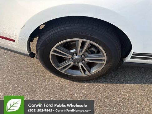 Used 2012 Ford Mustang Premium RWD image 11