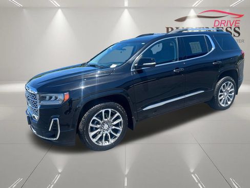 Certified 2023 GMC Acadia Denali w/ Denali Technology Package AWD/4WD image 4